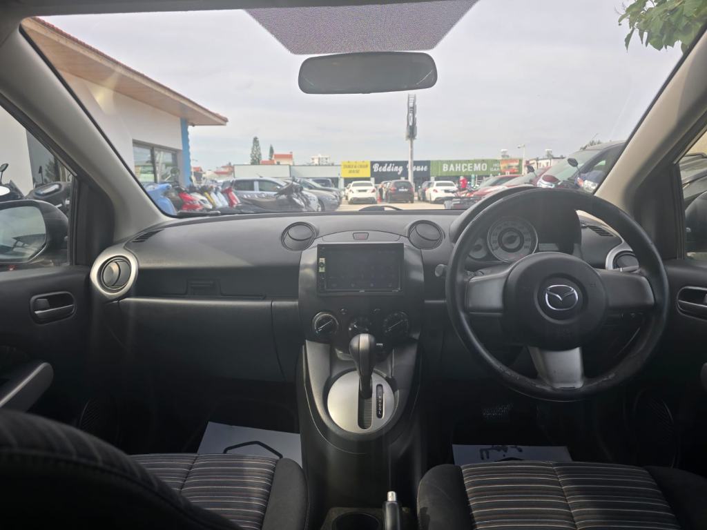 Mazda Demio 2010 Satılık İkinci El - Thumbnail 2