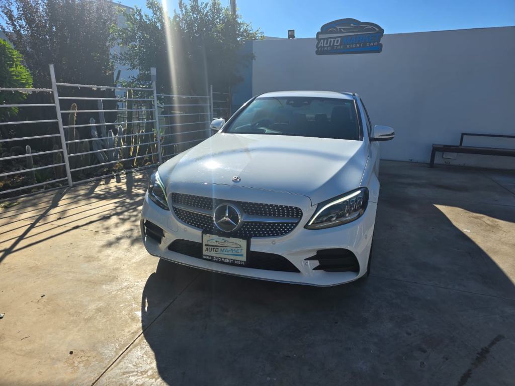 MERCEDES-BENZ 200 AMG