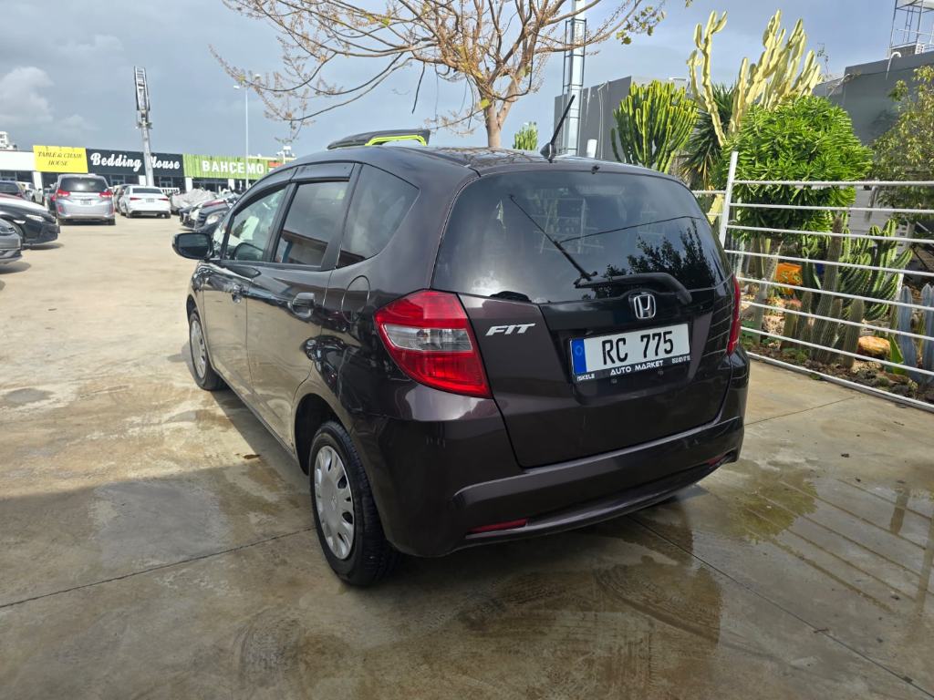 Honda Fit 2013 Satılık İkinci El - Thumbnail 3
