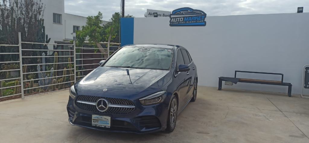 MERCEDES-BENZ B180 AMG