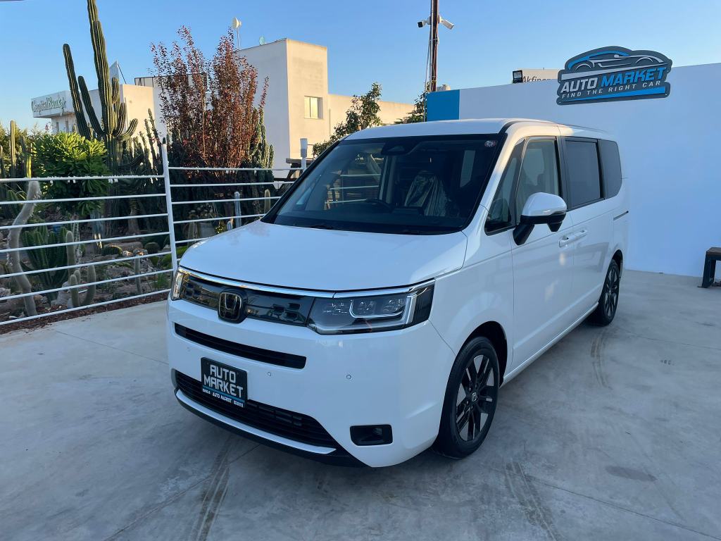 HONDA STEPWAGON 2024 MODEL 0 KM