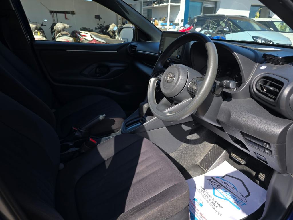 Toyota Yaris 2022 Satılık İkinci El - Thumbnail 2