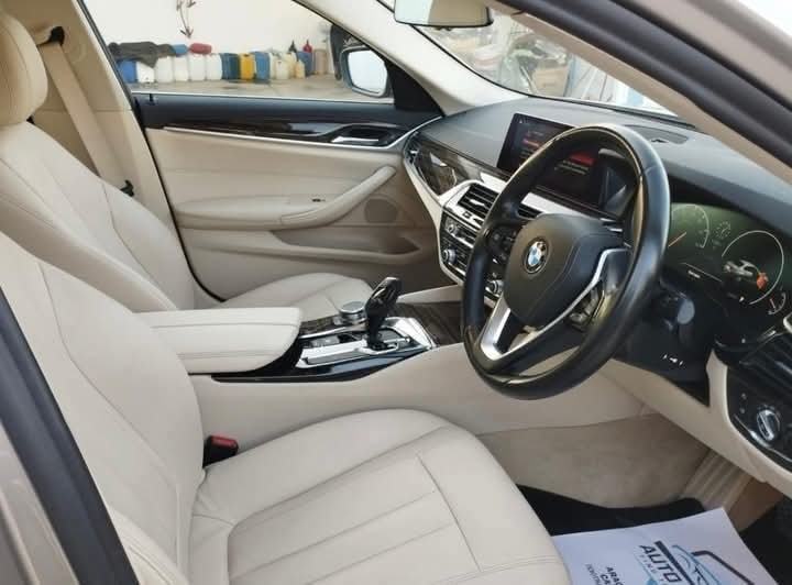 BMW 520i 2019 Satılık İkinci El - Thumbnail 2