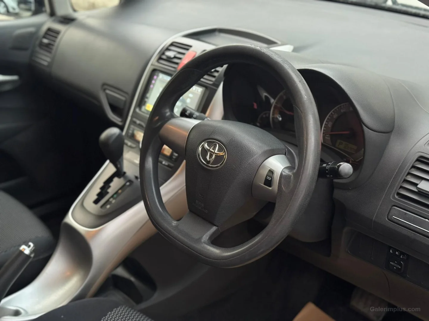 Toyota Auris 2012 Satılık İkinci El - Thumbnail 8