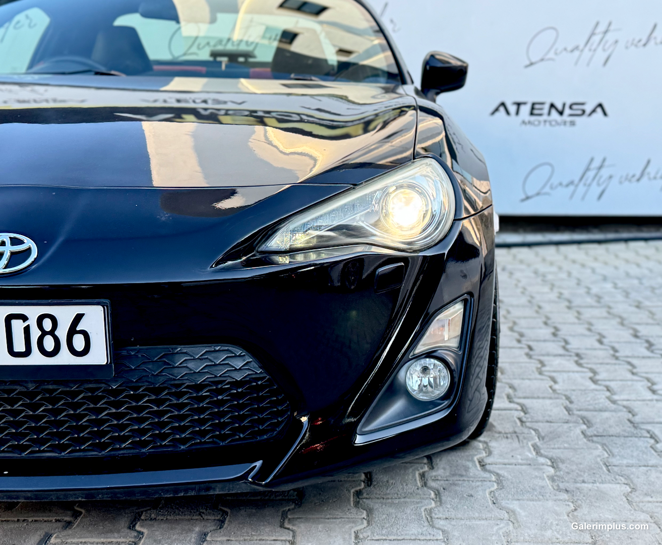 Toyota GT86 2012 Satılık İkinci El - Thumbnail 2