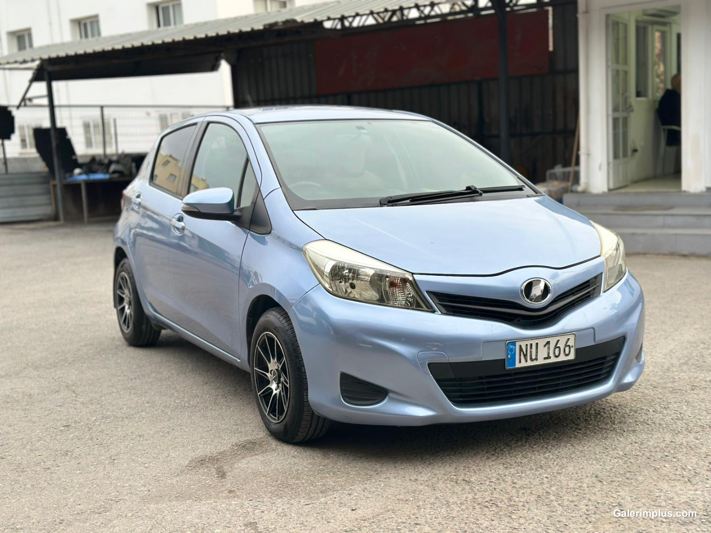 Toyota Vitz 2012 Satılık İkinci El - Thumbnail 3