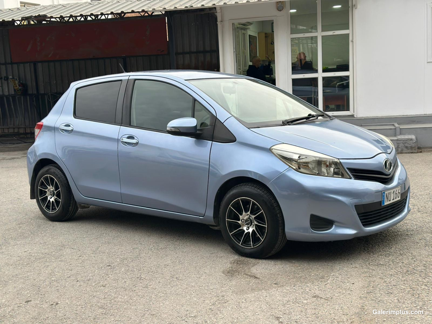 Toyota Vitz 2012 Satılık İkinci El - Thumbnail 5