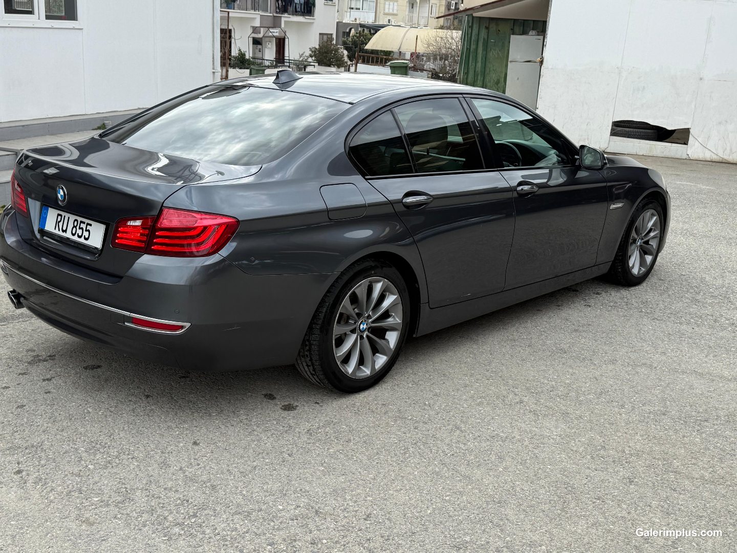 BMW 5 Serisi 2015 Satılık İkinci El - Thumbnail 2