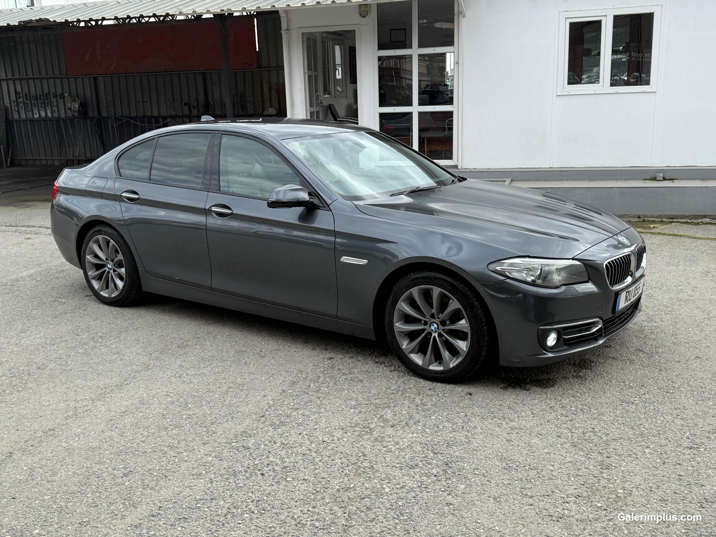 BMW 5 Serisi 2015 Satılık İkinci El - Thumbnail 3