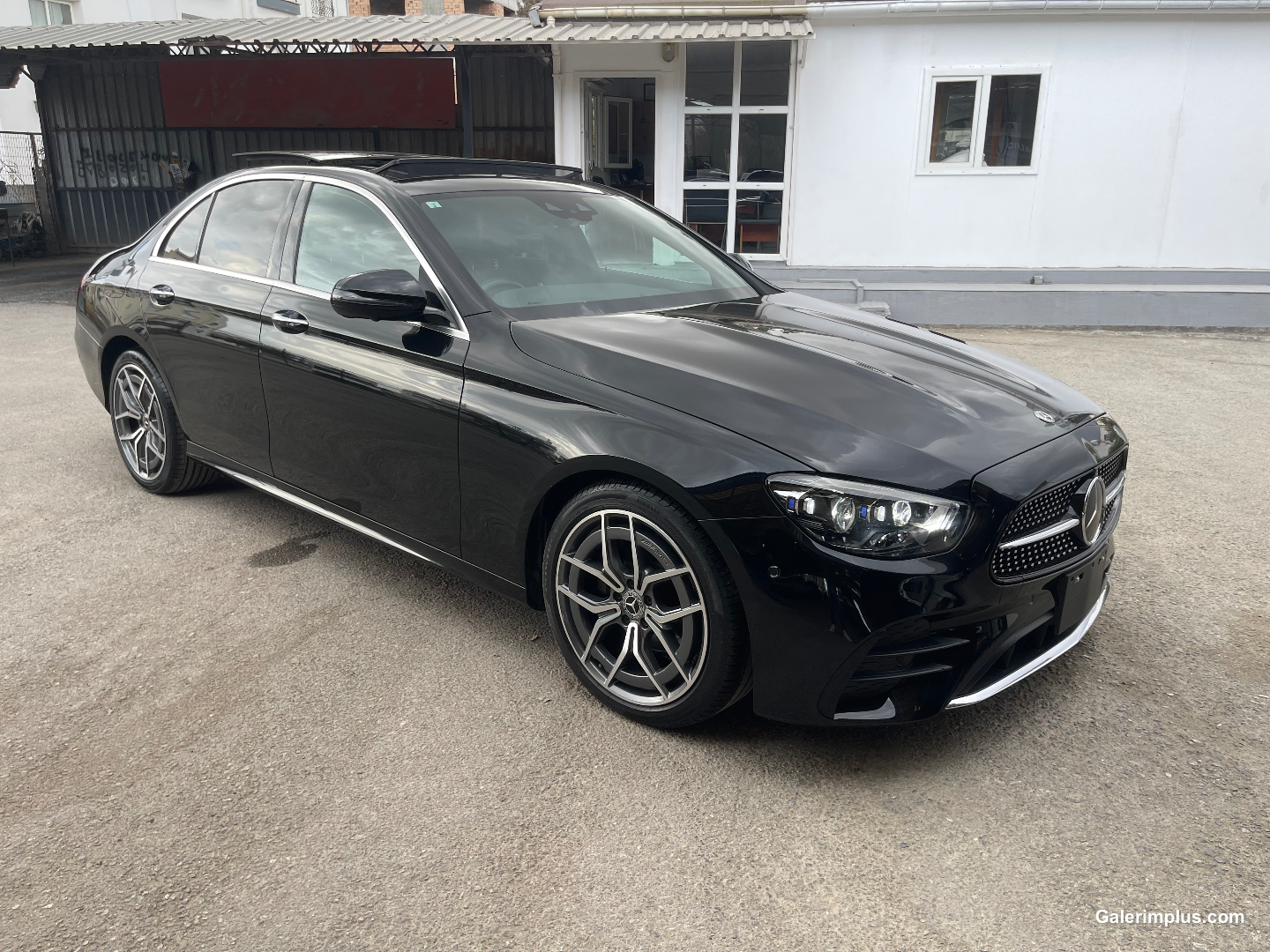 Mercedes-Benz E Serisi 2021 Satılık İkinci El - Thumbnail 3