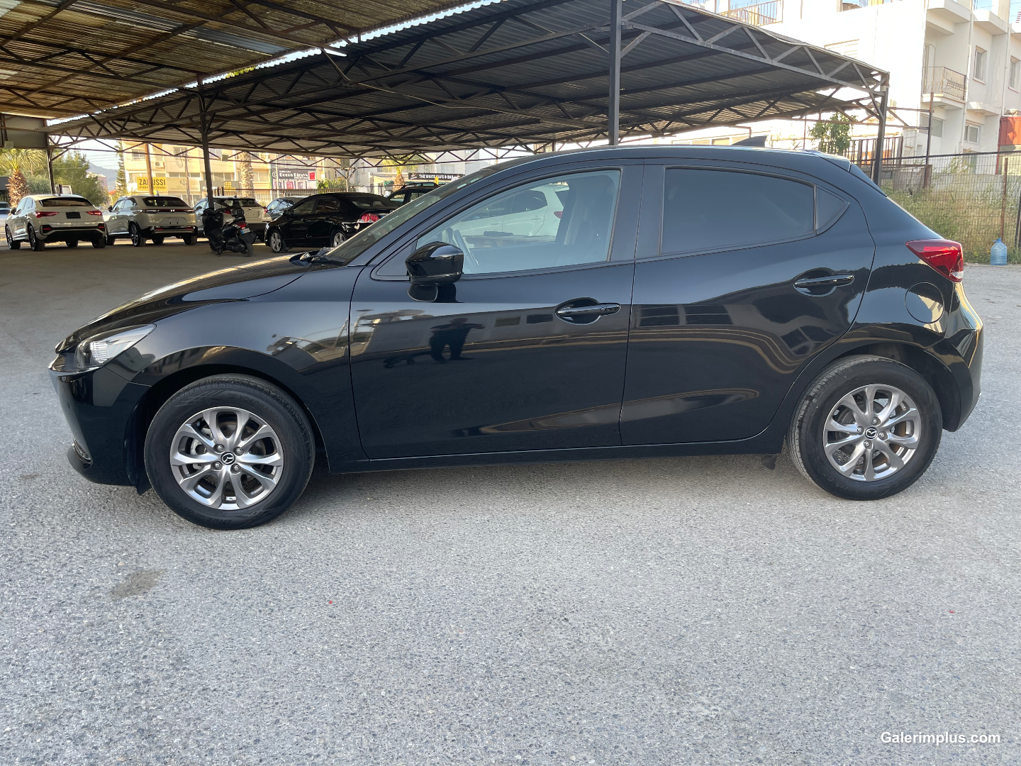 Mazda 2 2021 Satılık İkinci El - Thumbnail 3