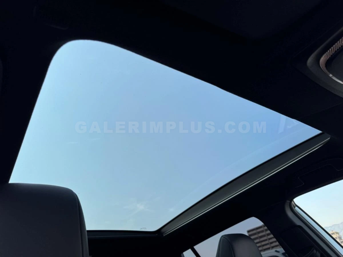 Toyota Corolla Cross 2023 Satılık İkinci El - Thumbnail 7