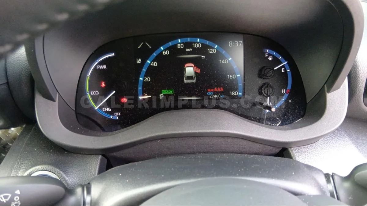 Toyota Yaris Cross 2023 Satılık İkinci El - Thumbnail 6