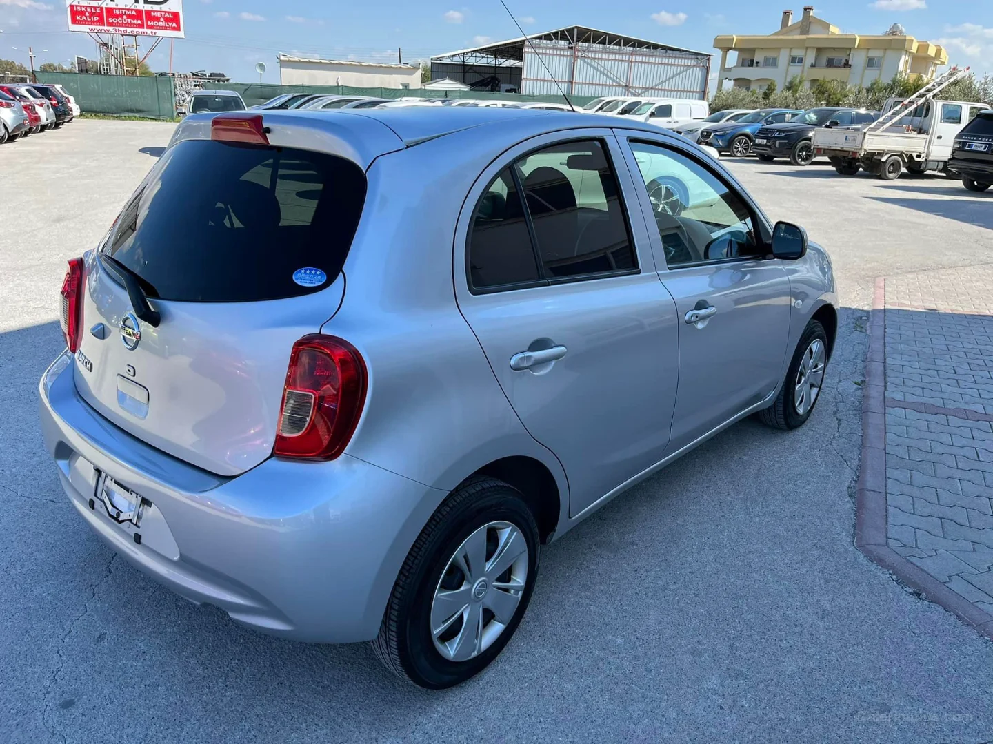 Nissan March 2020 Satılık İkinci El - Thumbnail 6