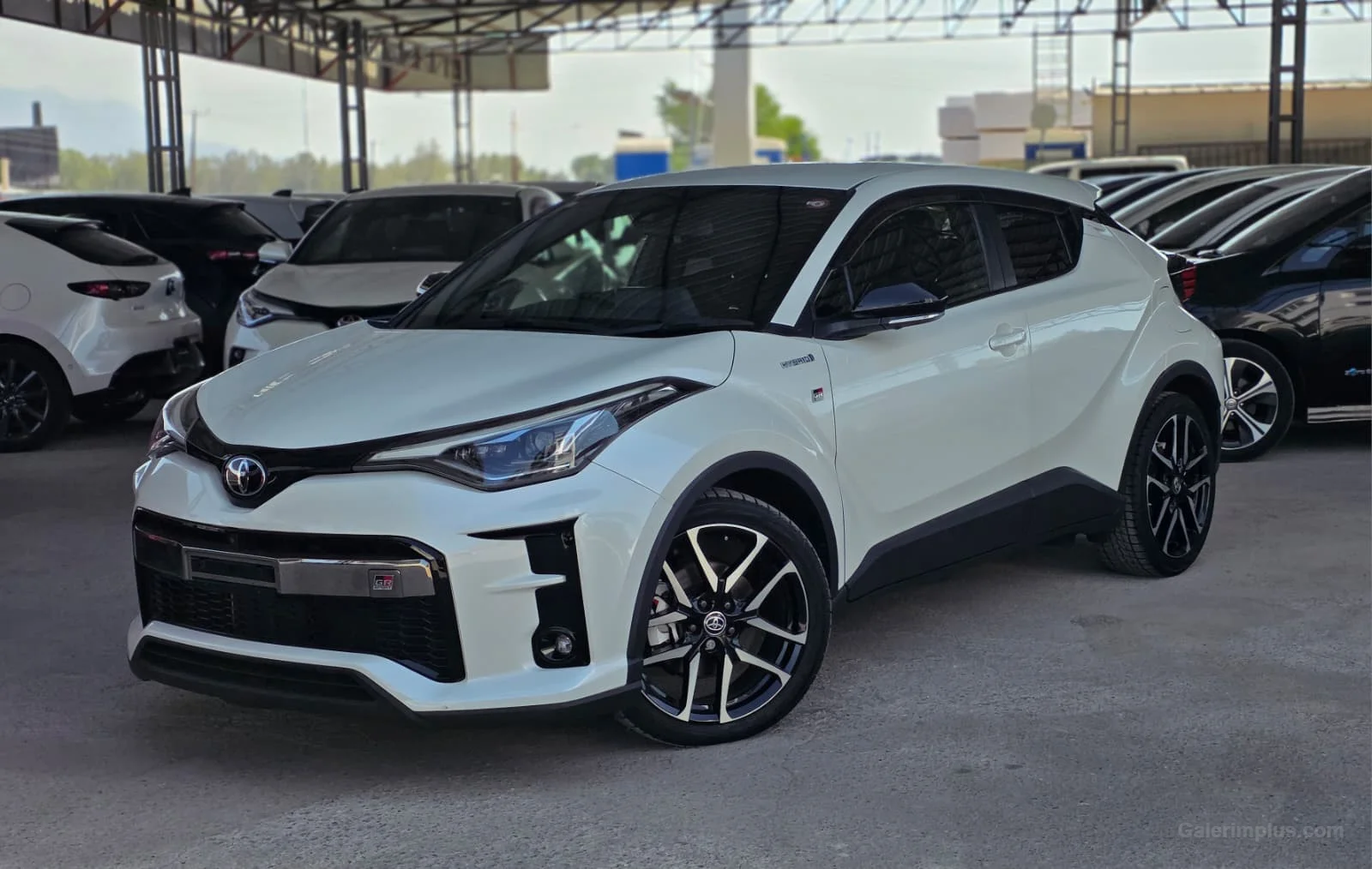 Toyota C-HR 2020 Satılık İkinci El - Thumbnail 2