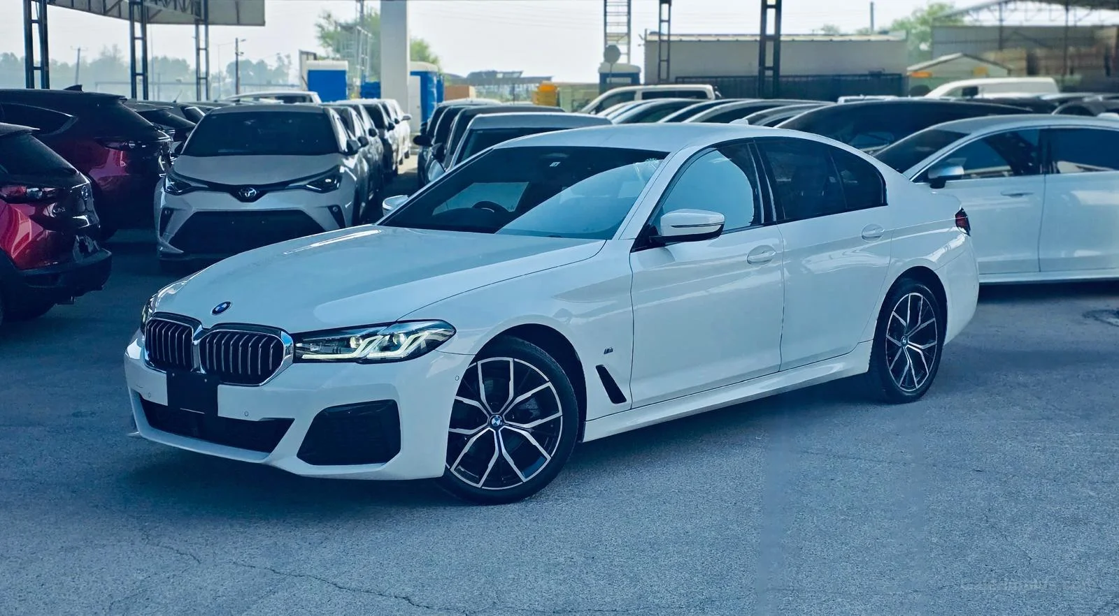 BMW 5 Serisi 2022 Satılık İkinci El - Thumbnail 2