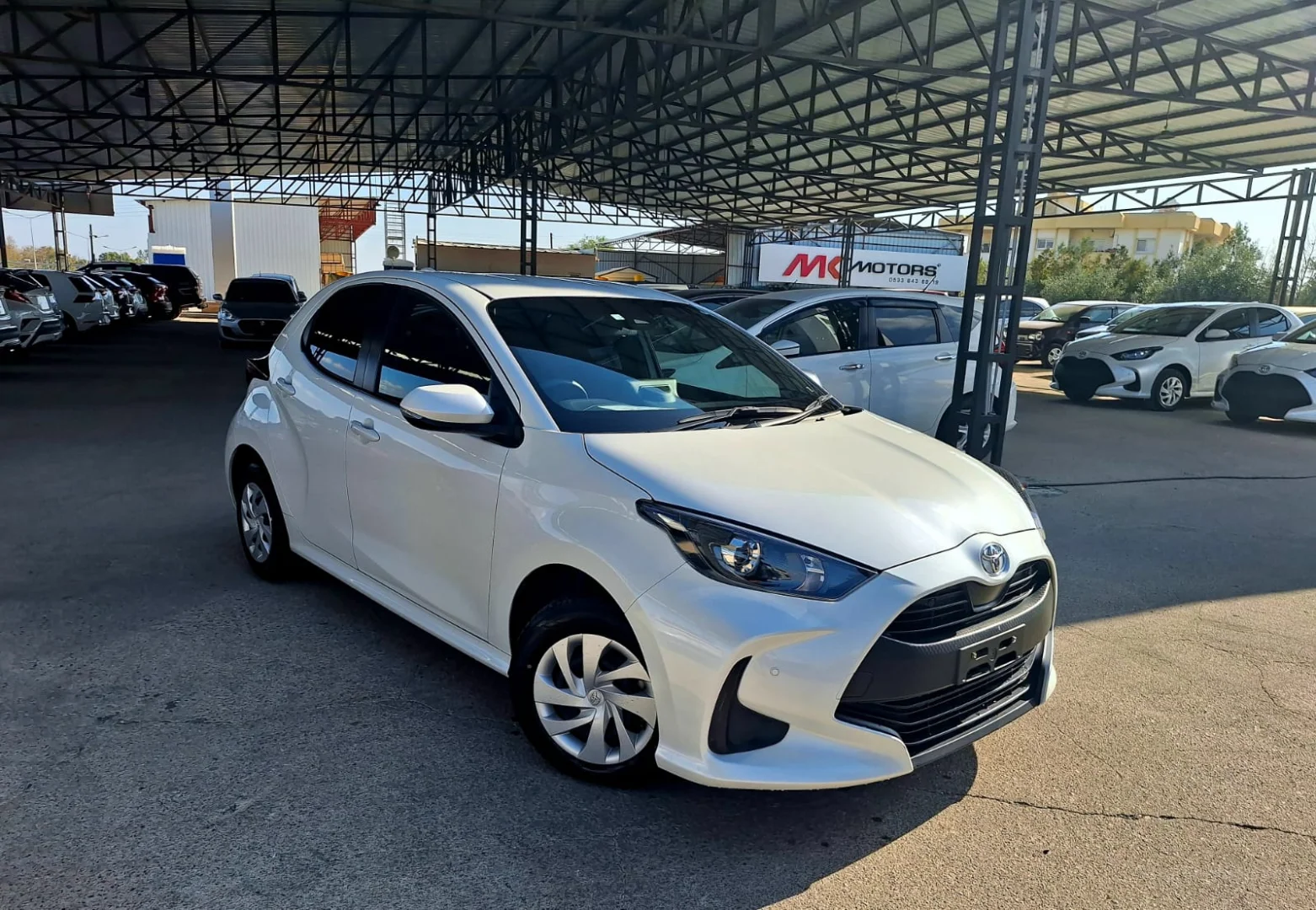 Toyota Yaris 2023 Satılık İkinci El - Thumbnail 2
