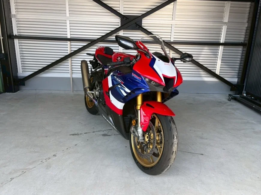 Honda CBR 1000 RR-R Fireblade SP 2023 Satılık İkinci El - Thumbnail 4
