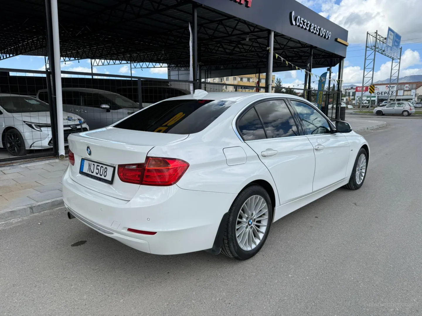 BMW 3 Serisi 2015 Satılık İkinci El - Thumbnail 2