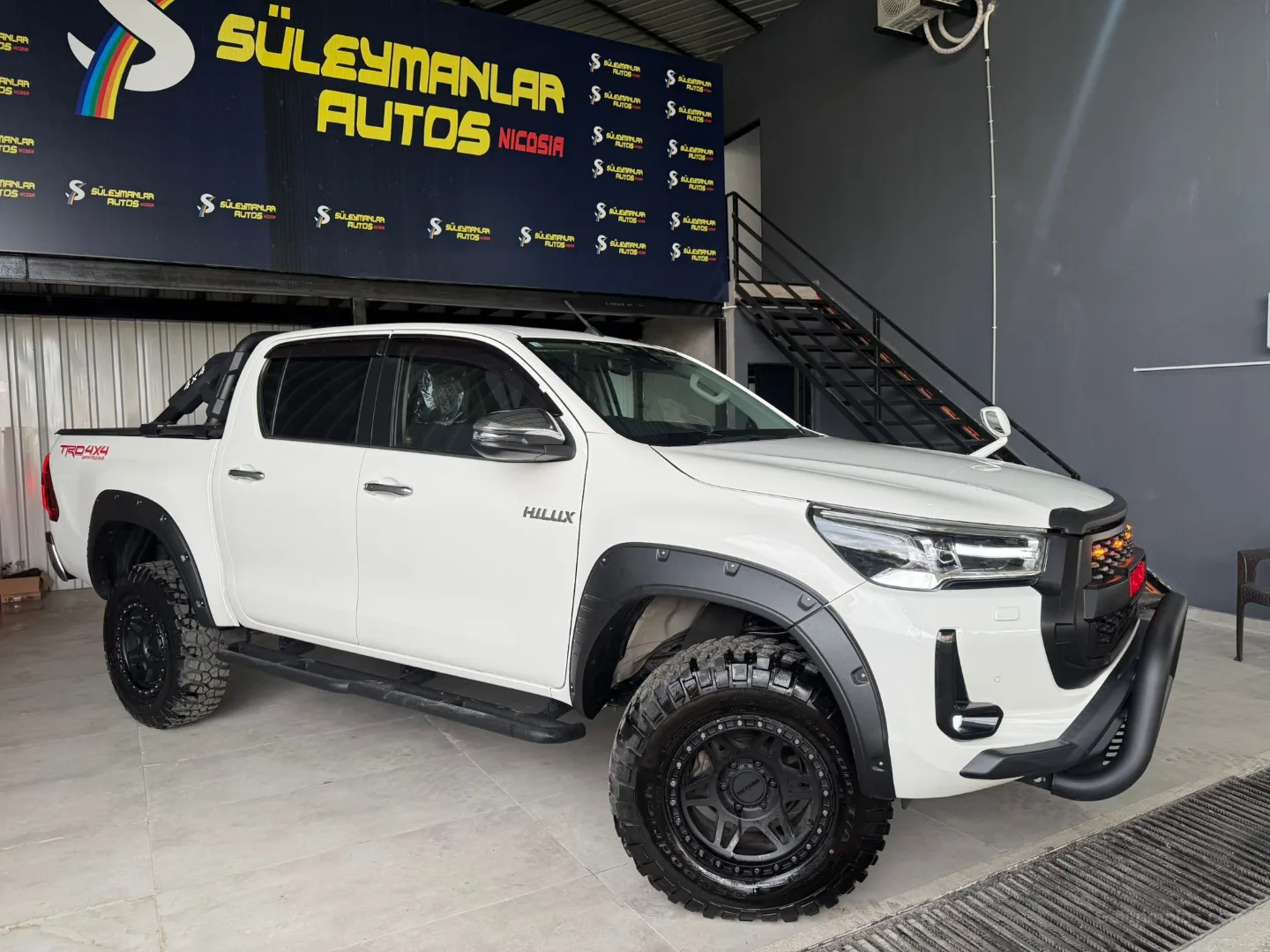Toyota Hilux 2021 Satılık İkinci El - Thumbnail 2