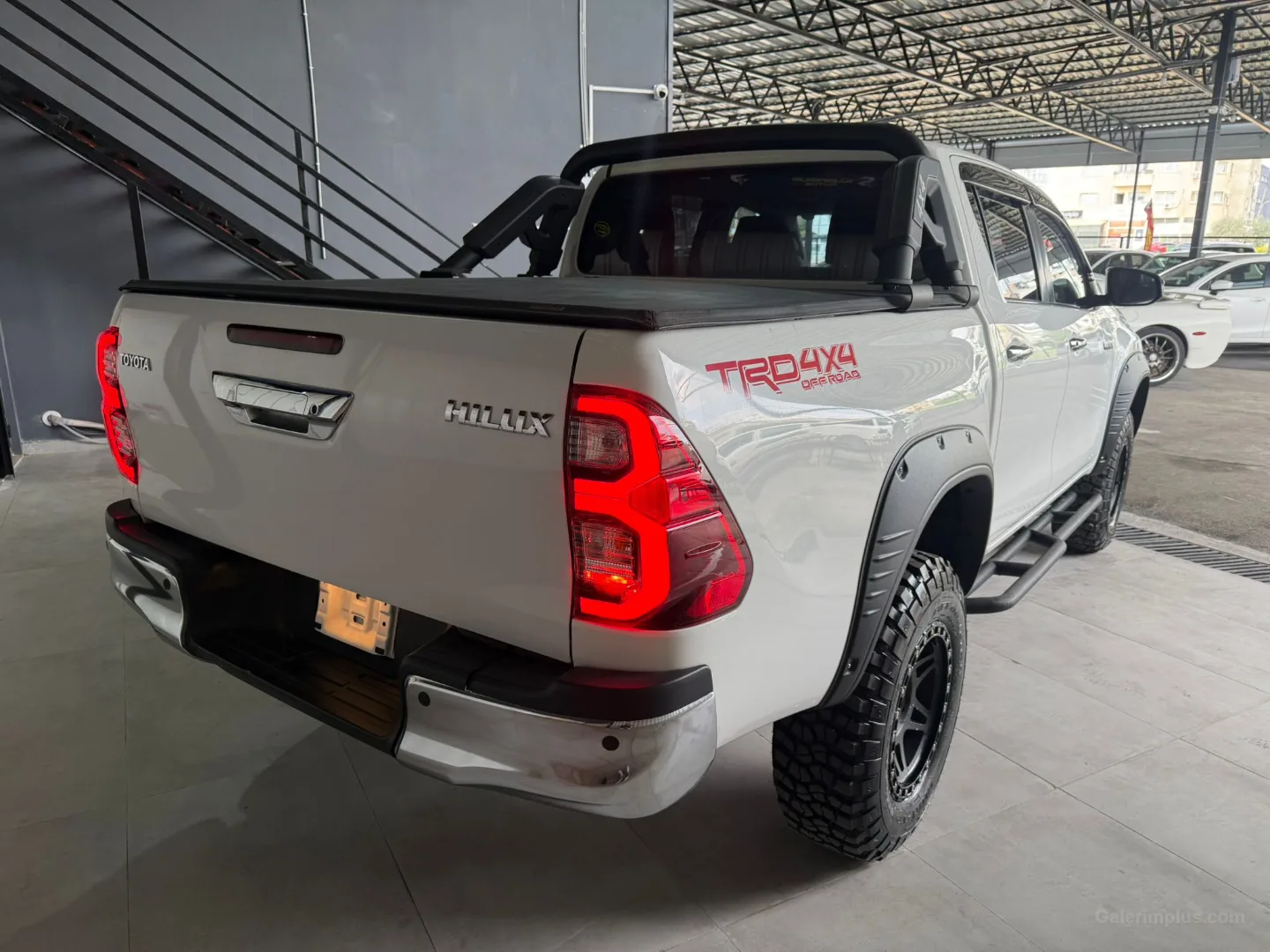 Toyota Hilux 2021 Satılık İkinci El - Thumbnail 3