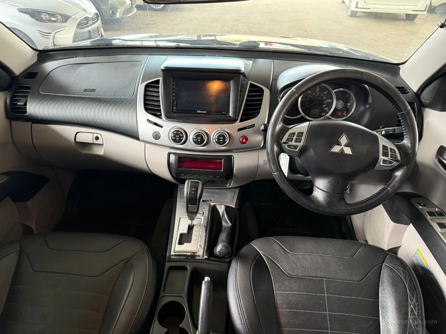 Mitsubishi L 200 2013 Satılık İkinci El - Thumbnail 7