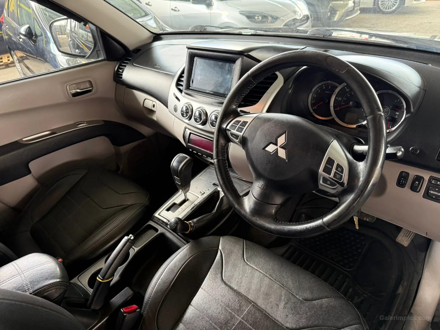 Mitsubishi L 200 2013 Satılık İkinci El - Thumbnail 8