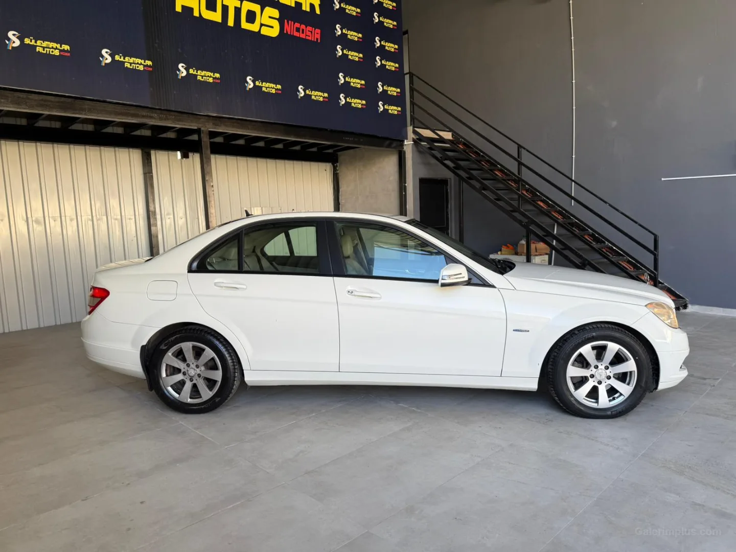 Mercedes-Benz C Serisi 2010 Satılık İkinci El - Thumbnail 3