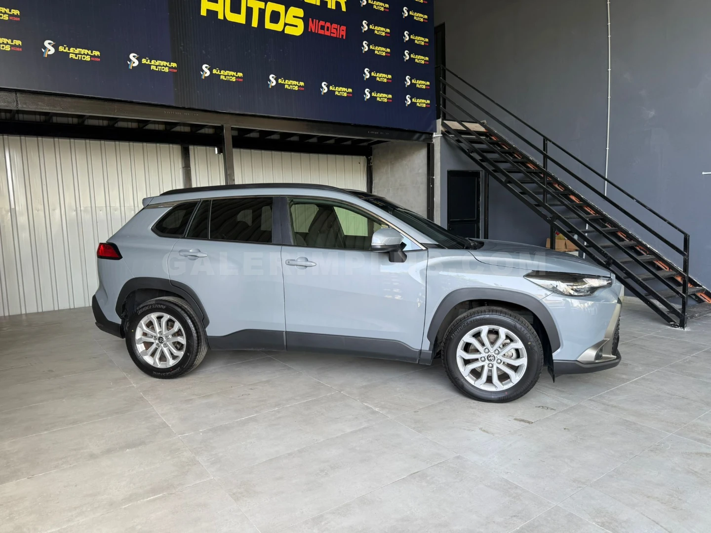 Toyota Corolla Cross 2023 Satılık İkinci El - Thumbnail 2