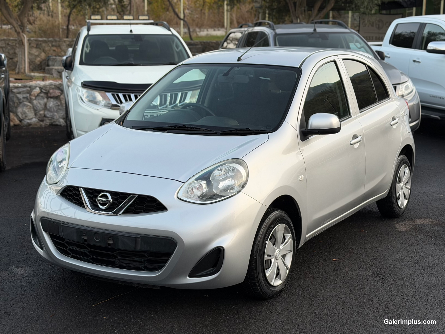 Nissan March 2020 Satılık İkinci El - Thumbnail 2