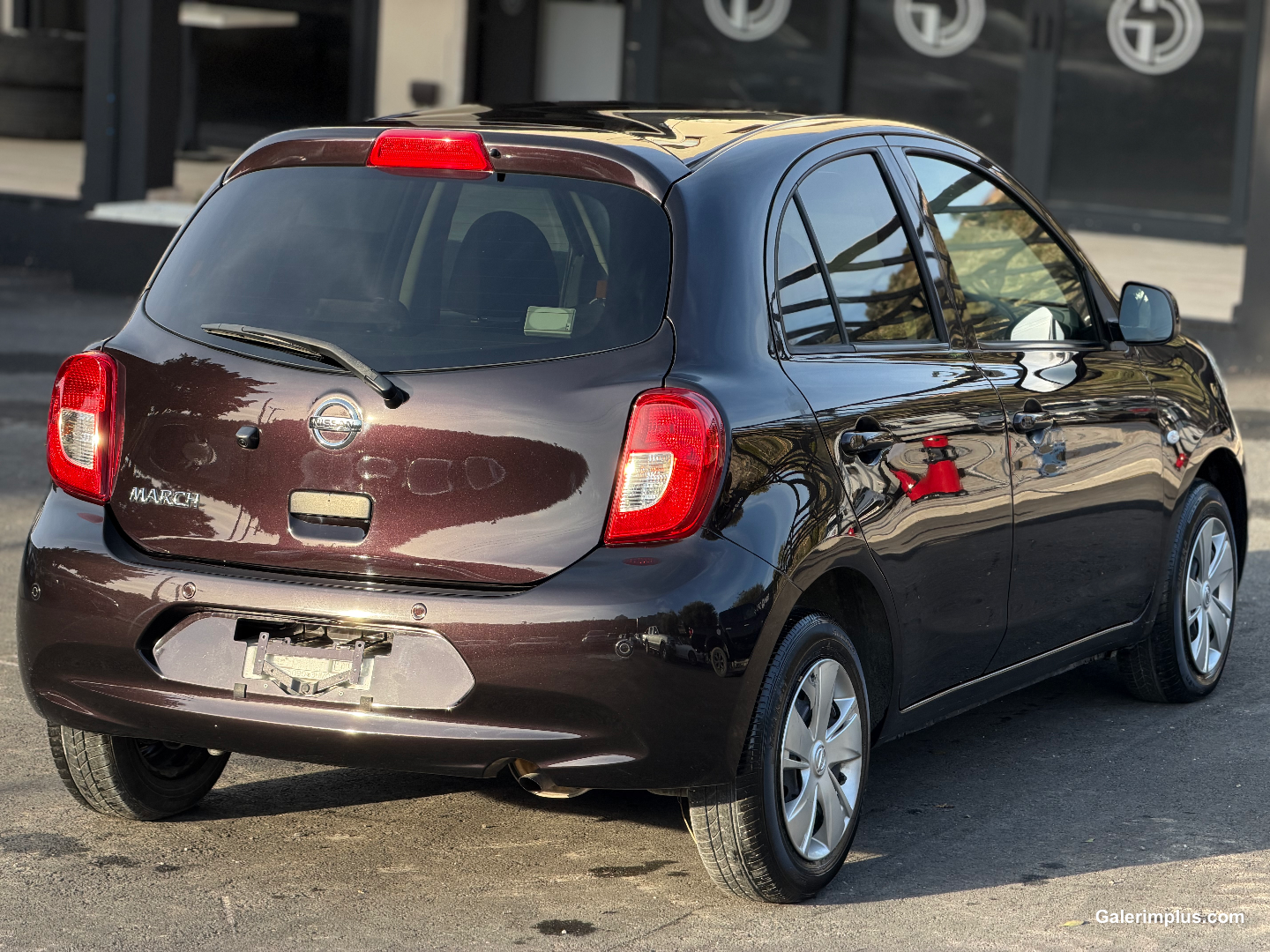 Nissan March 2023 Satılık İkinci El - Thumbnail 4