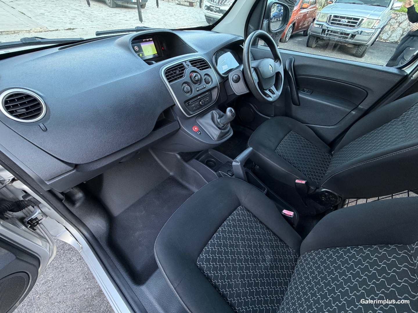 Renault Kangoo 2015 Satılık İkinci El - Thumbnail 5