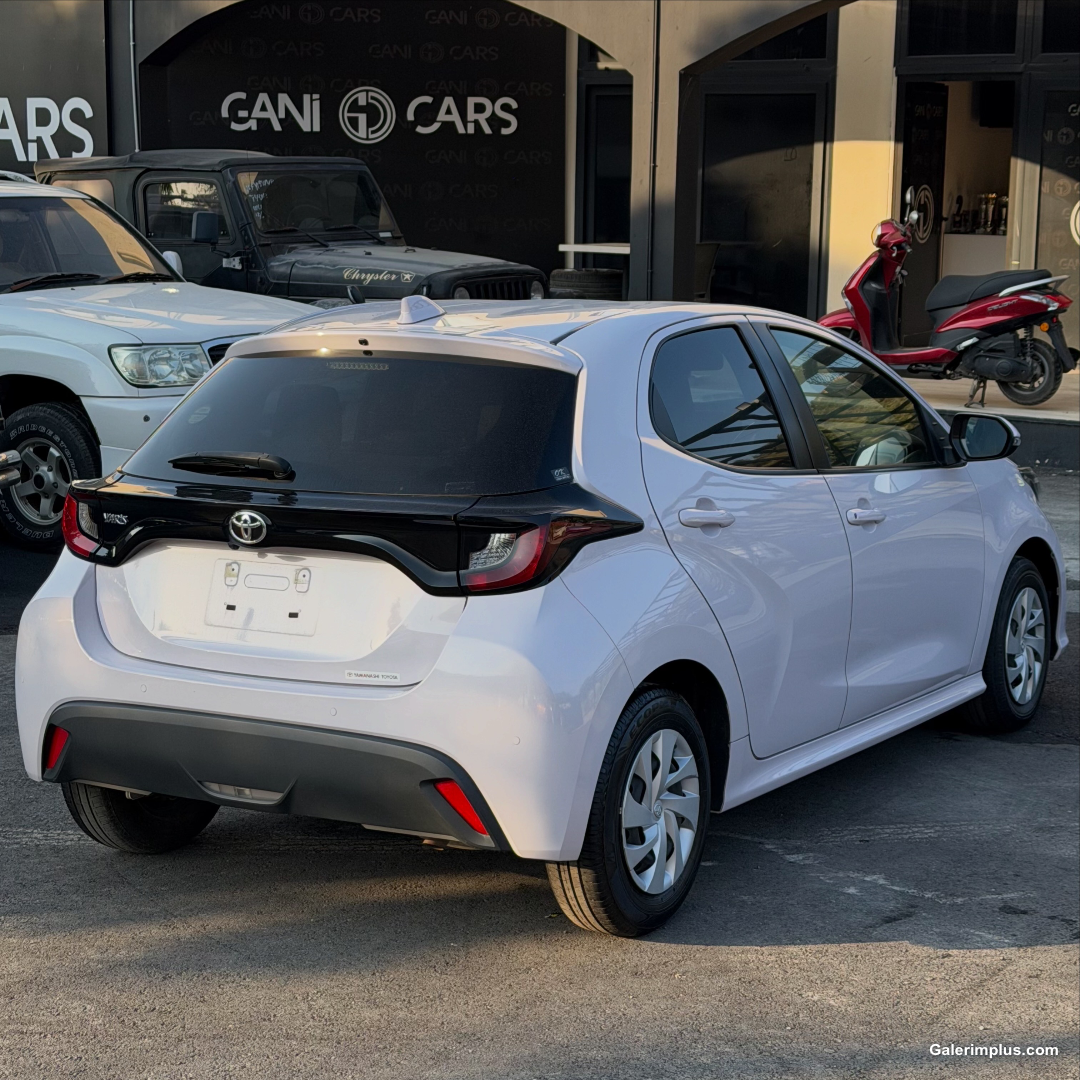 Toyota Yaris 2022 Satılık İkinci El - Thumbnail 4