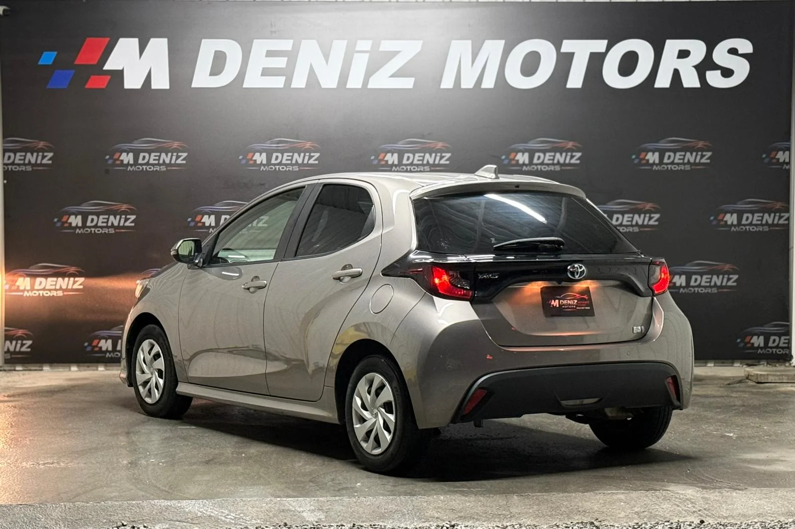 Toyota Yaris 2022 Satılık İkinci El - Thumbnail 4