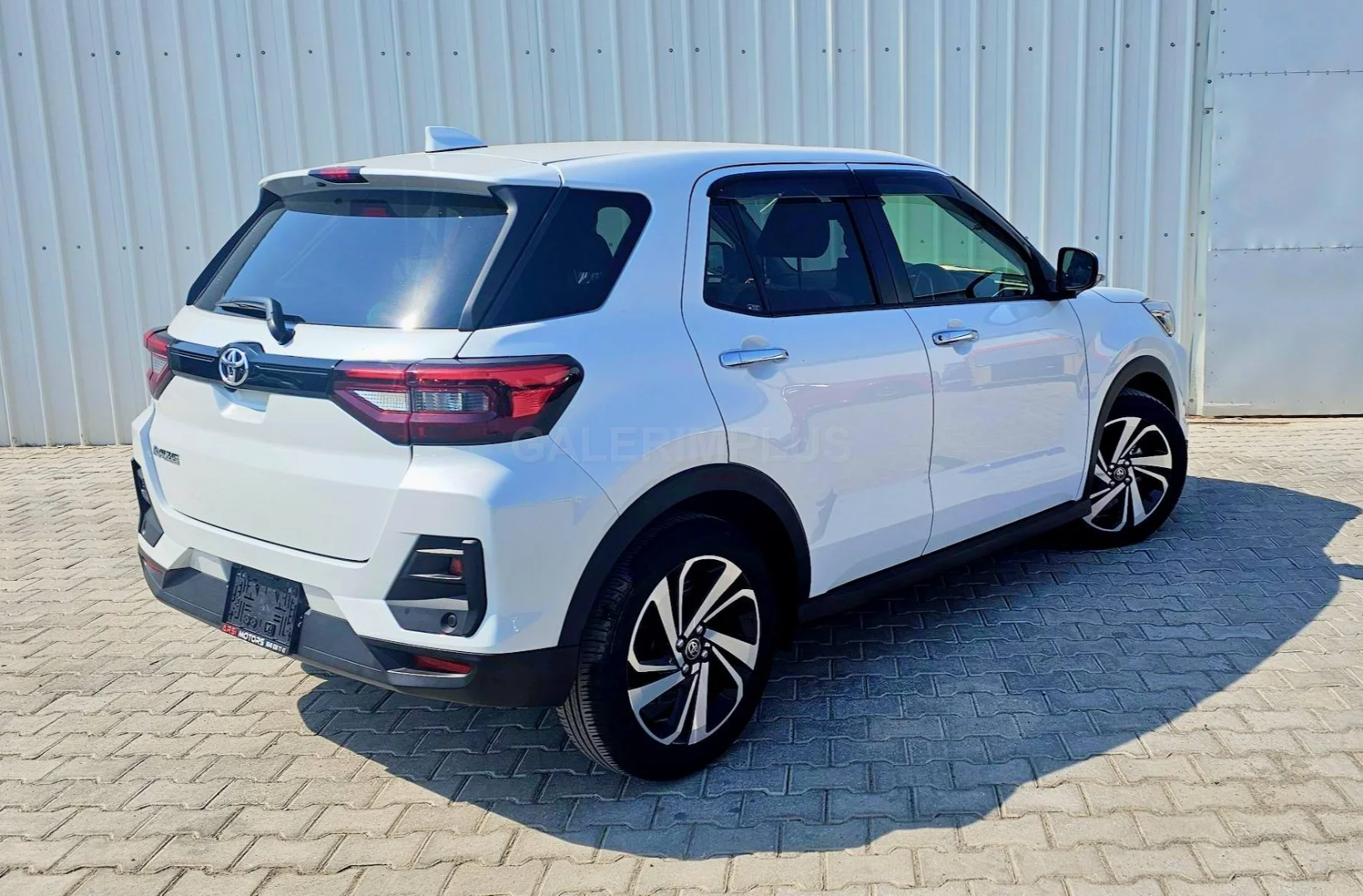Toyota Raize 2024 Satılık İkinci El - Thumbnail 2