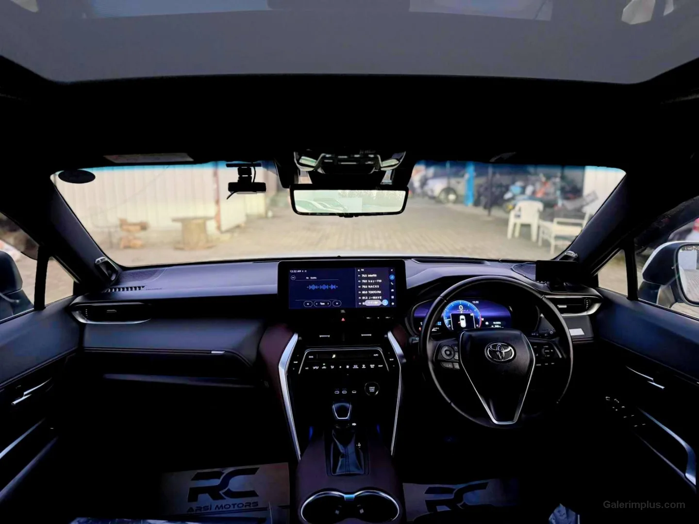 Toyota Harrier 2022 Satılık İkinci El - Thumbnail 4