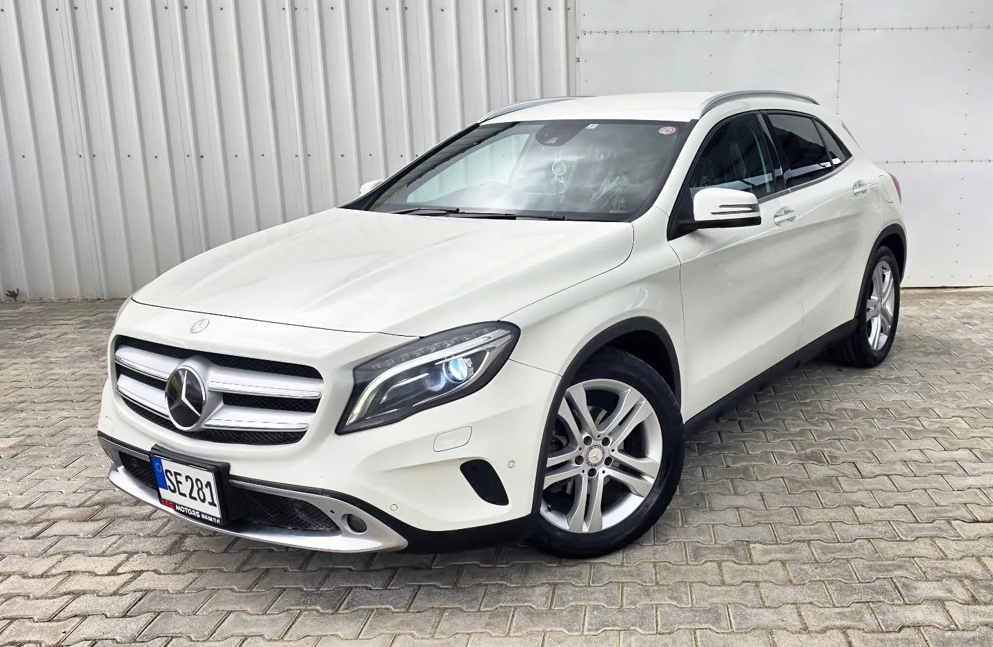 Mercedes - Benz GLA 2016 Satılık İkinci El - Thumbnail 2