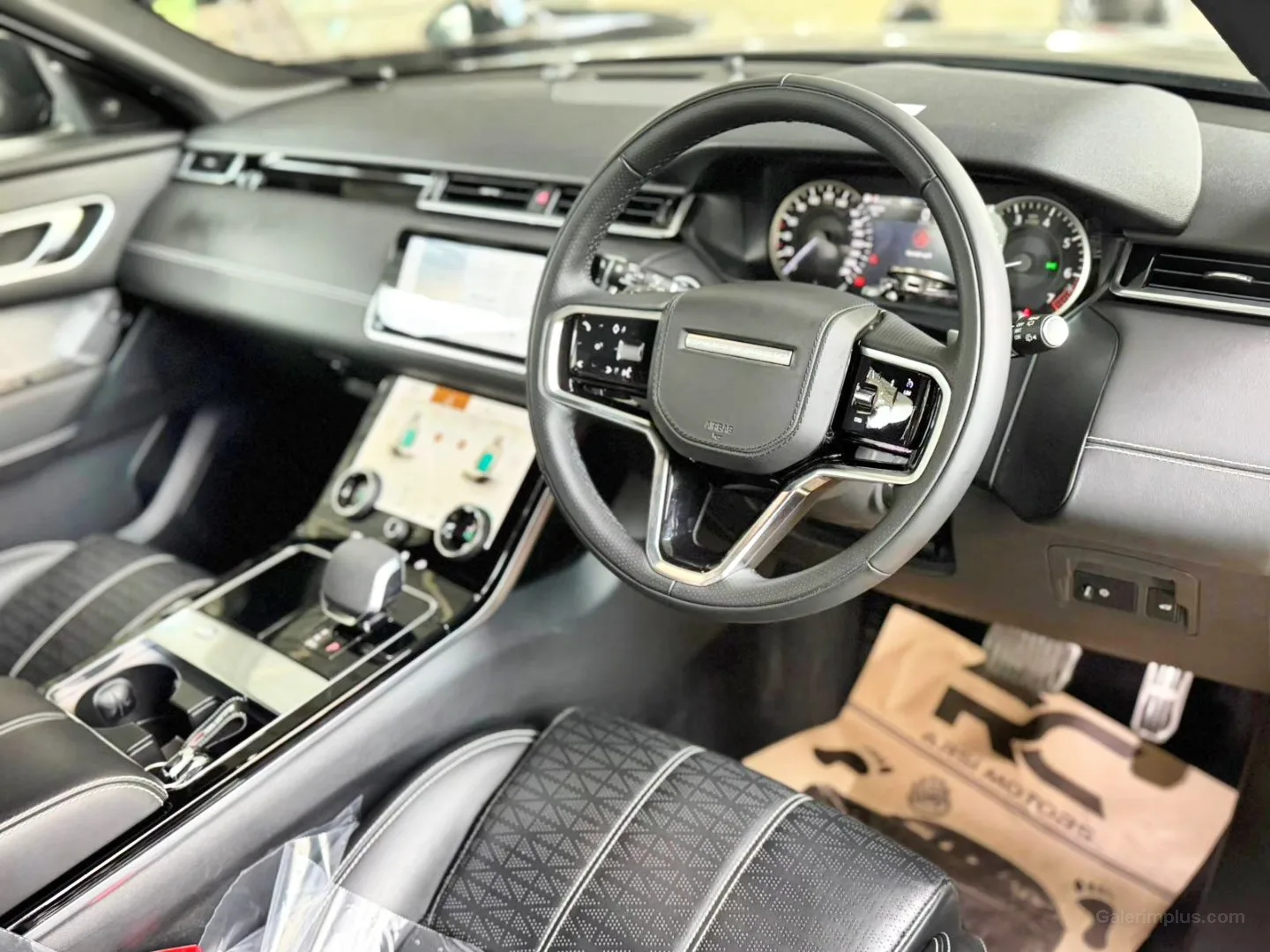 Land Rover Range Rover Velar 2023 Satılık İkinci El - Thumbnail 7