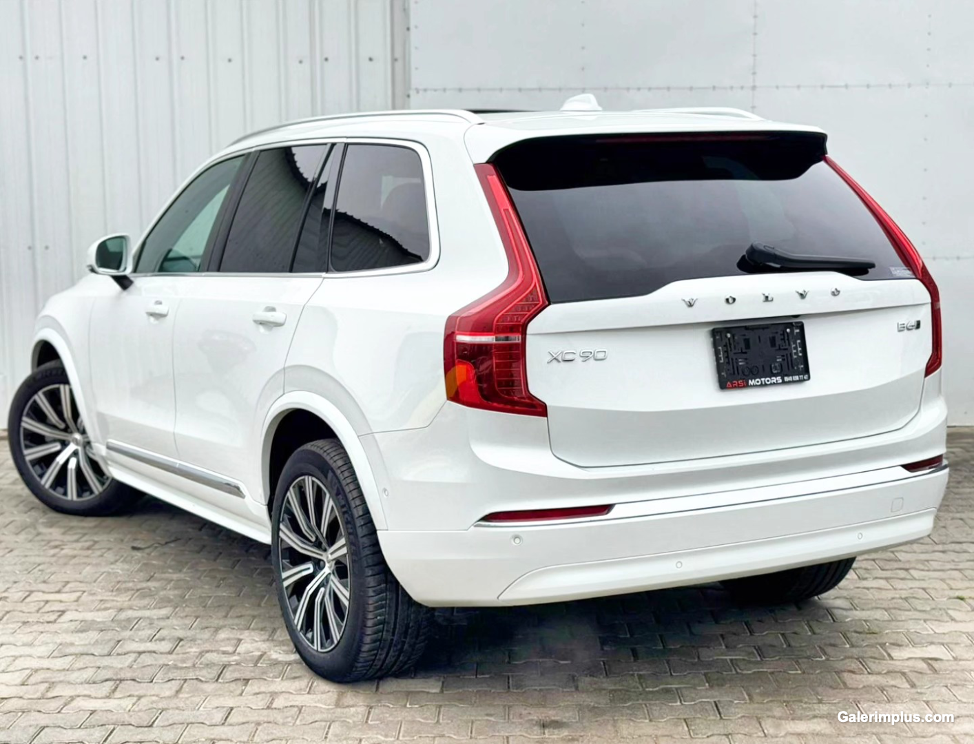 Volvo XC90 2023 Satılık İkinci El - Thumbnail 3