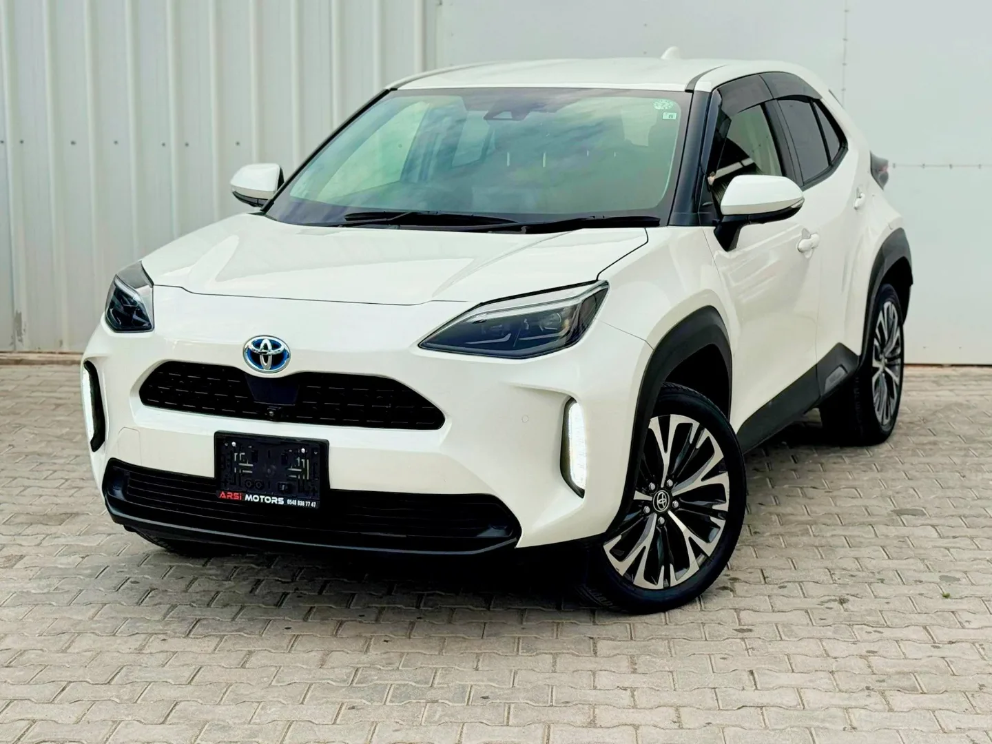 Toyota Yaris Cross 2023 Satılık İkinci El - Thumbnail 2