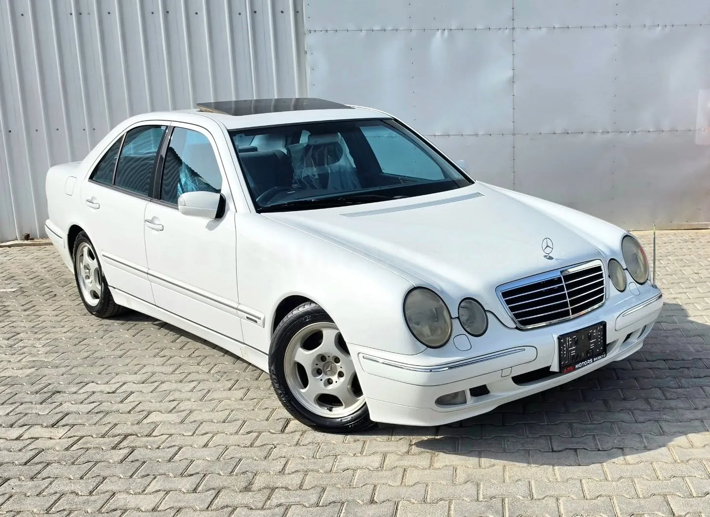 2001 Mercedes-Benz 240 Classic Benzin Otomatik Lefkoşa İlan görseli - GalerimPlus