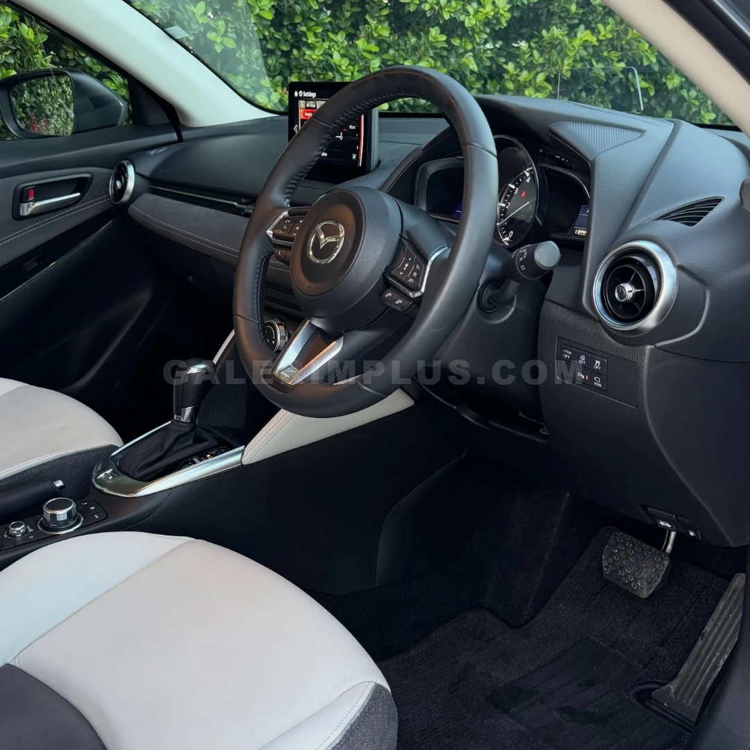 Mazda 2 2023 Satılık İkinci El - Thumbnail 3