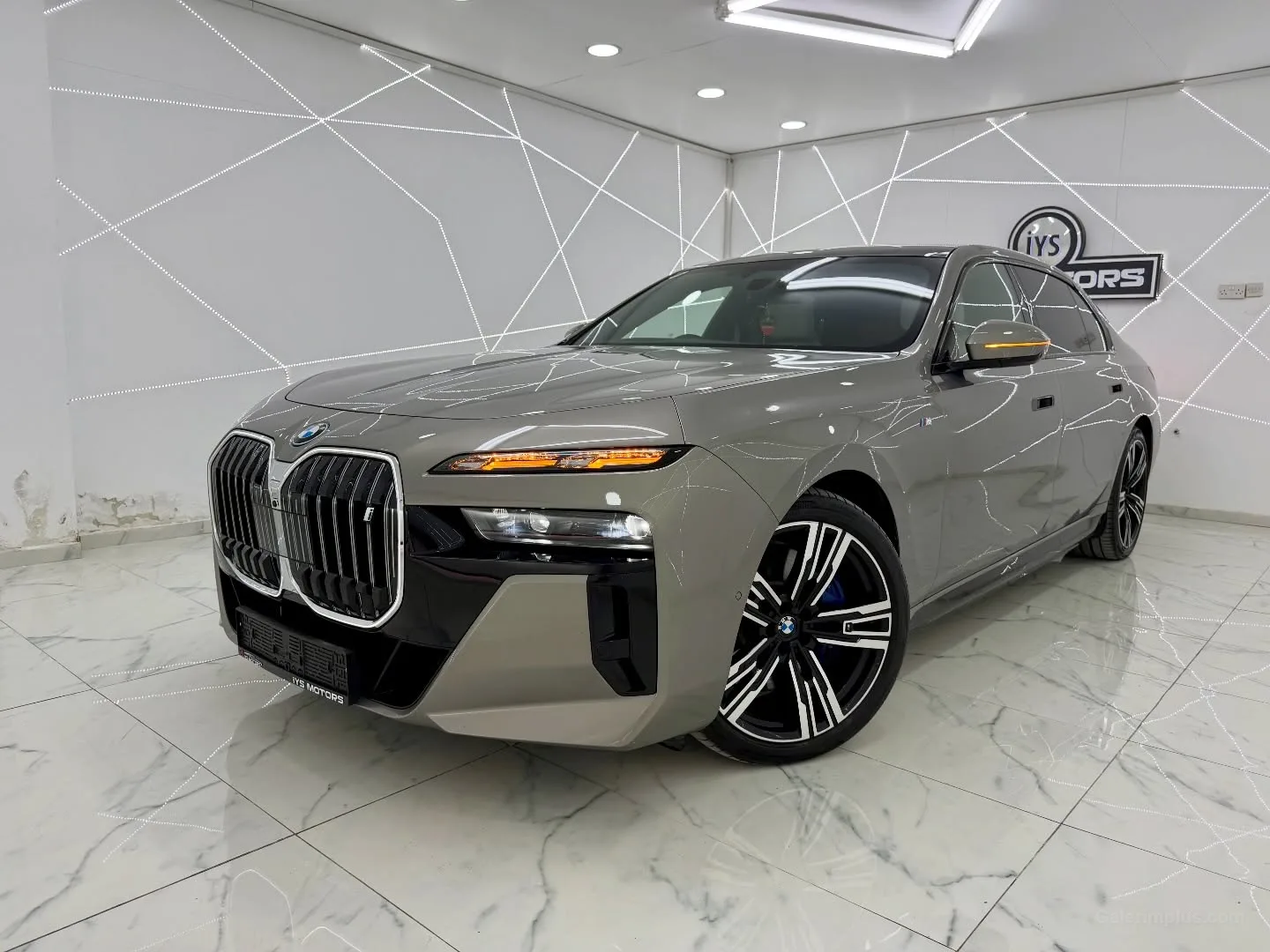 BMW 7 Serisi 2025 Satılık İkinci El - Thumbnail 5