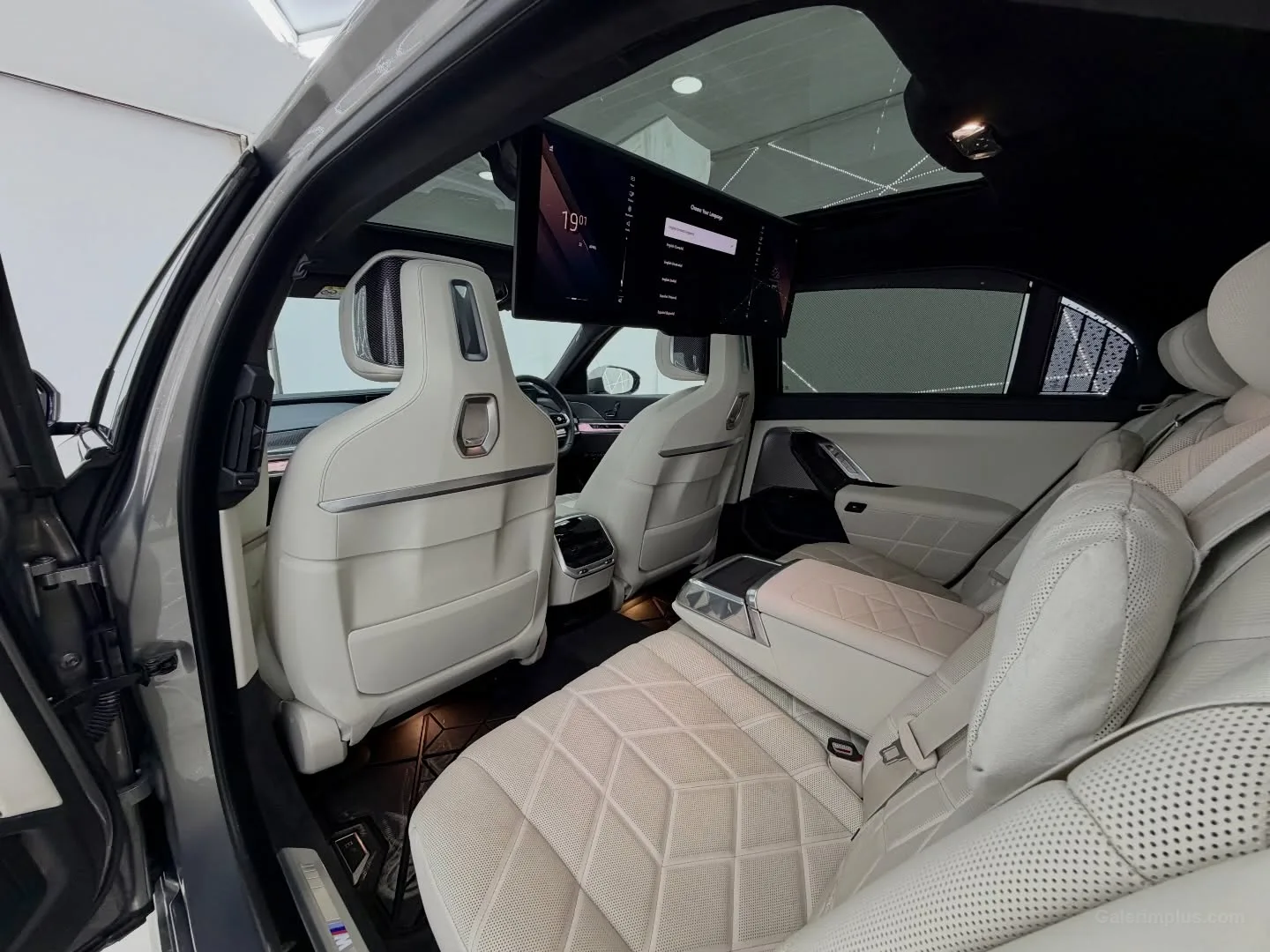 BMW 7 Serisi 2025 Satılık İkinci El - Thumbnail 6