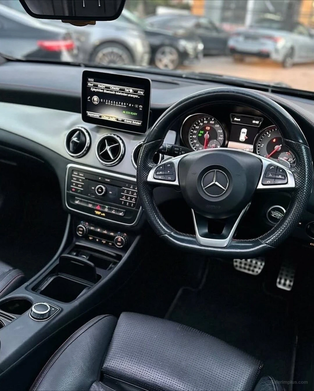 Mercedes - Benz GLA 2017 Satılık İkinci El - Thumbnail 2