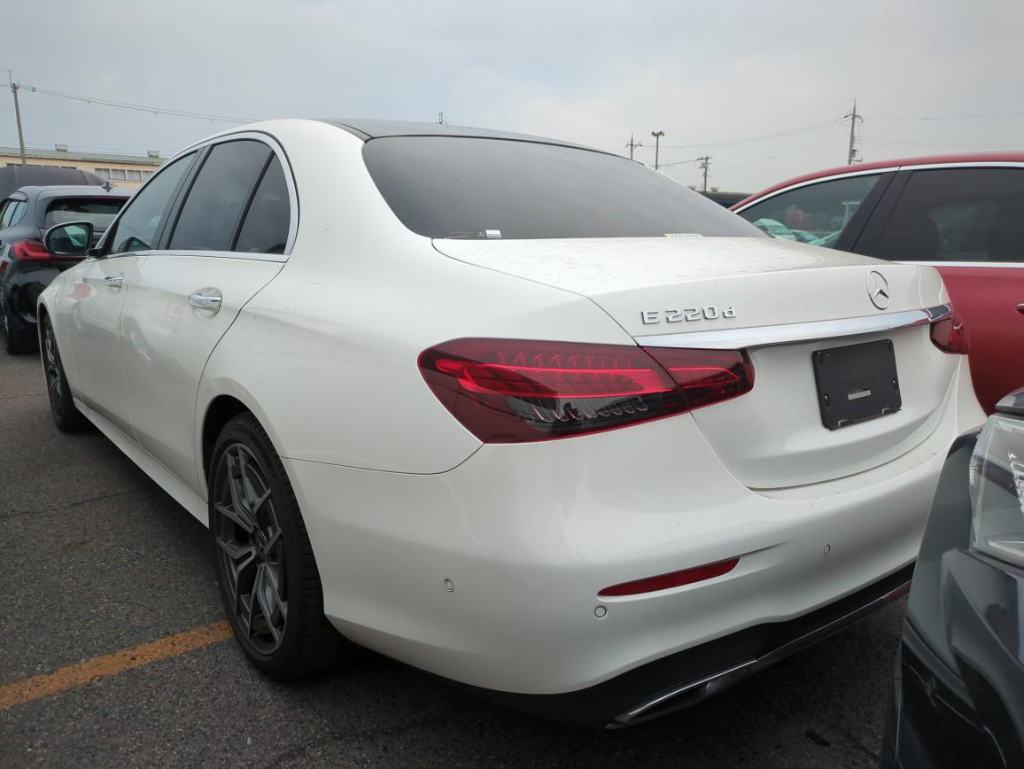 Mercedes-Benz E 220 D 2022 Satılık İkinci El - Thumbnail 5