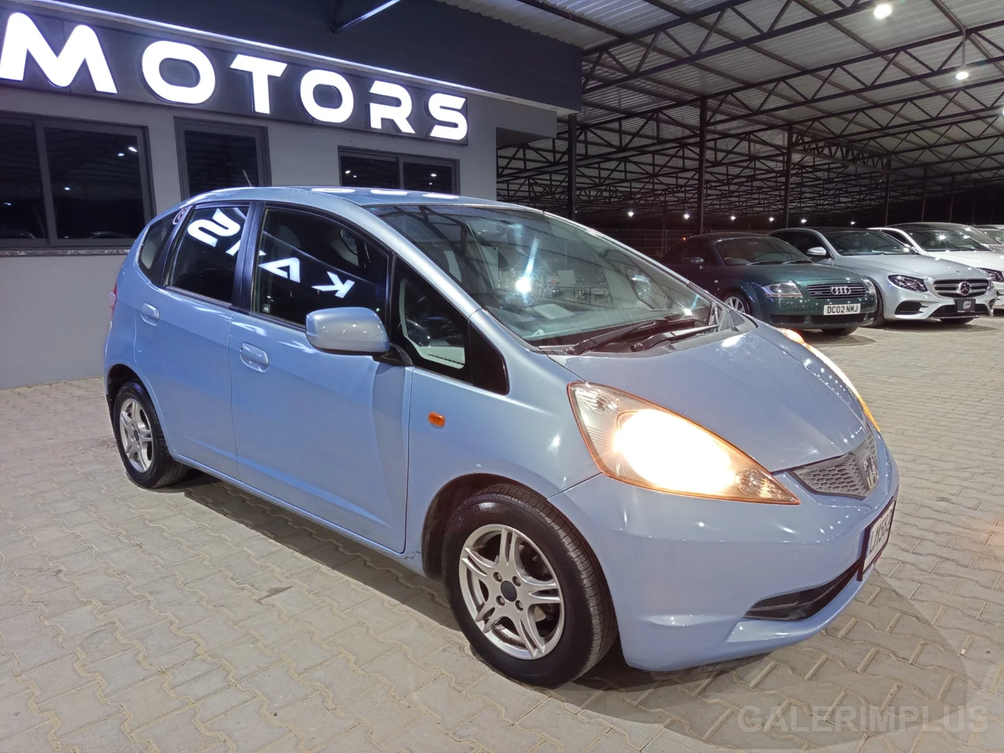 Honda Fit 2004 Satılık İkinci El - Thumbnail 2
