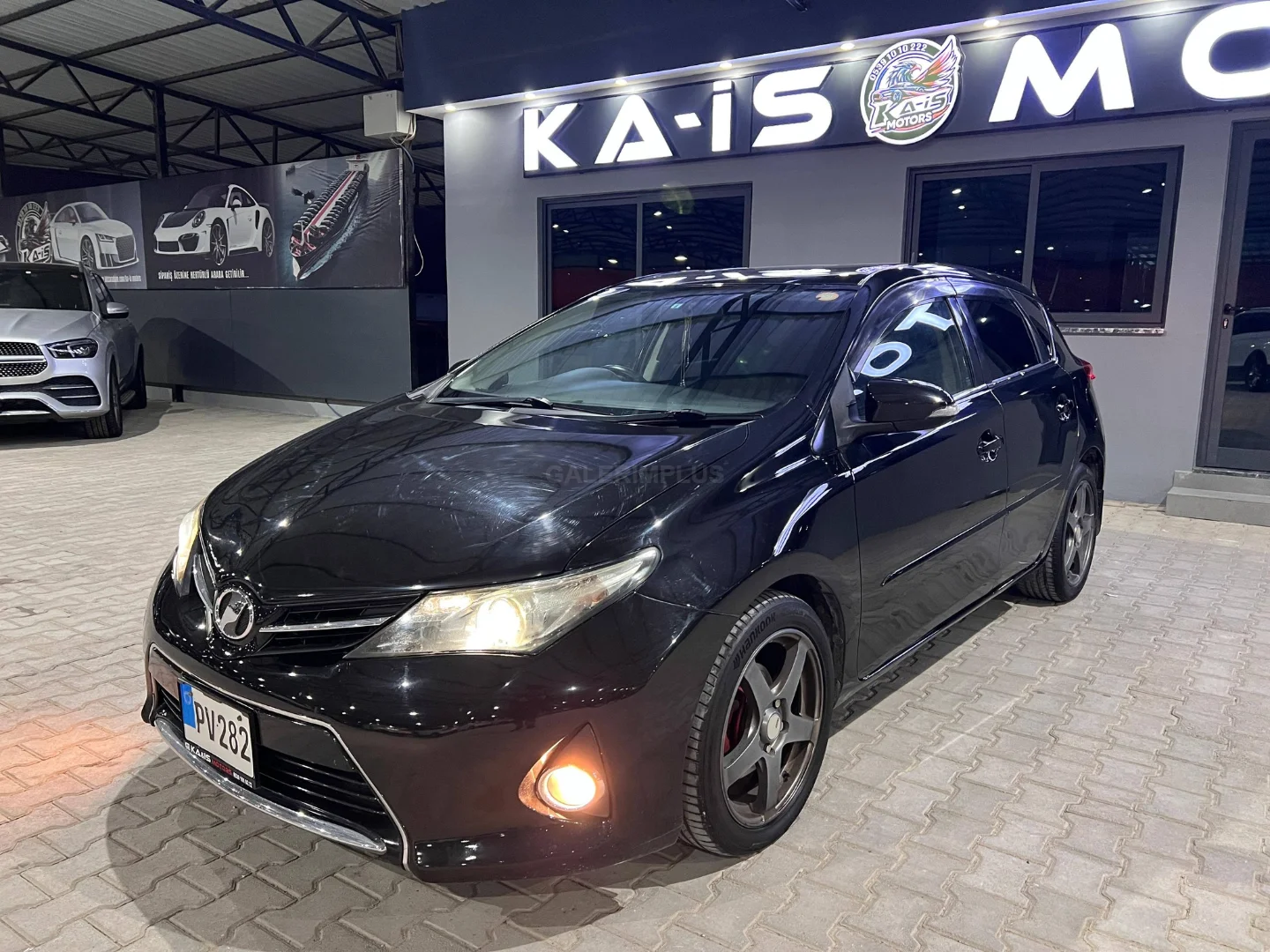 Toyota Auris 2013 Satılık İkinci El - Thumbnail 2