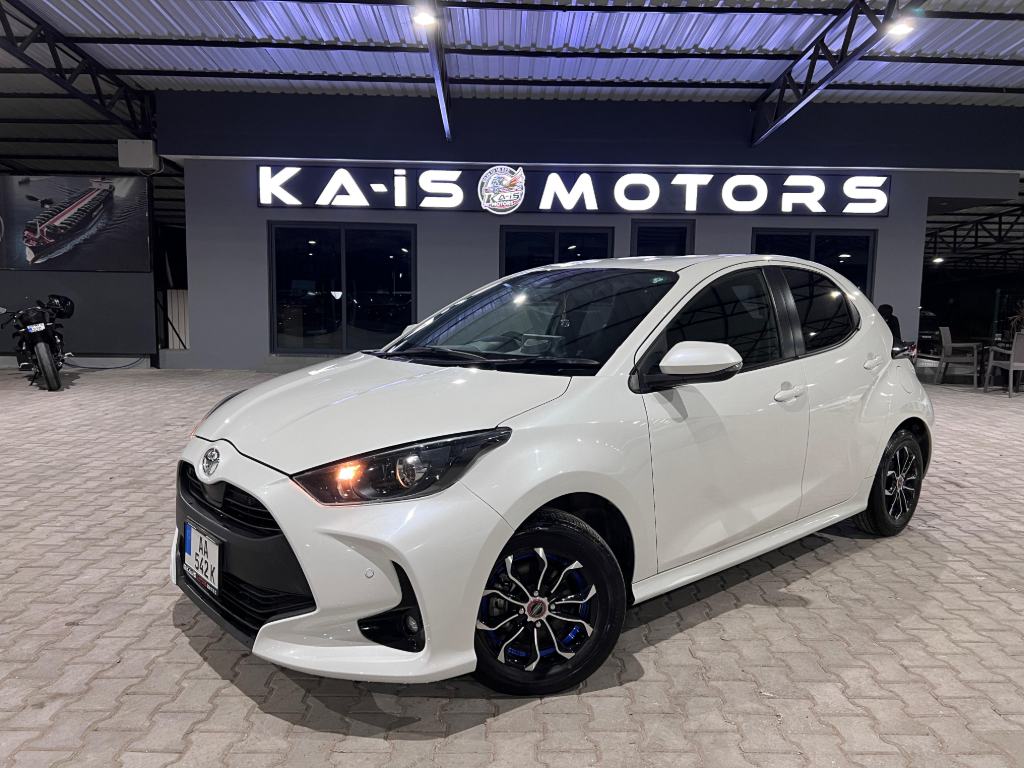 2022 Toyota Yaris 1.5 Hybrid