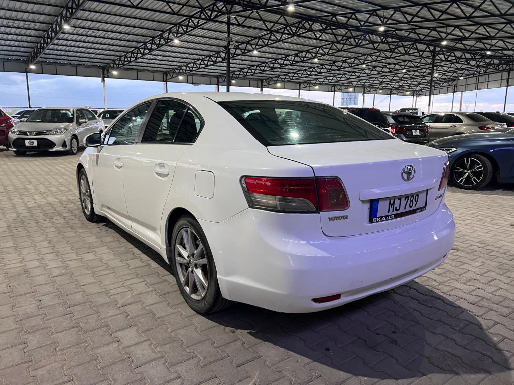Toyota Avensis 2011 Satılık İkinci El - Thumbnail 8